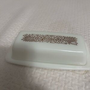 Pyrex Woodland Pattern 1/4 pound Butter Dish
